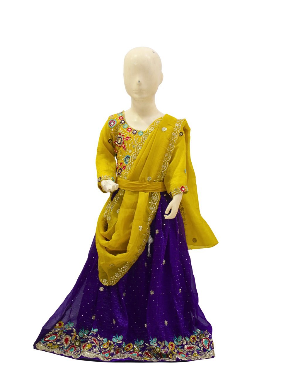 Kids embroidered kurta set